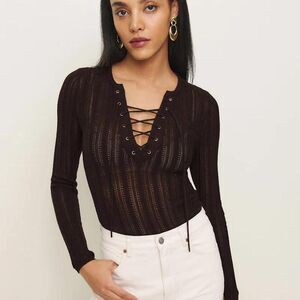 Reformation Women's Brown and Burgundy Jumper